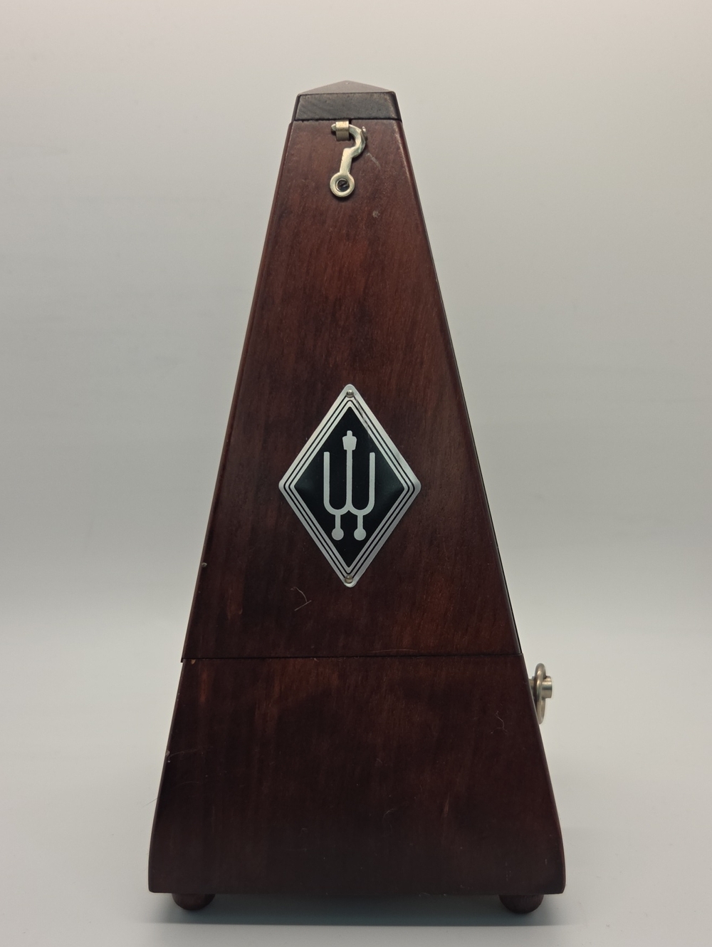 Wittner Maezel 1623 Wooden Pyramid Metronome in Dark Brown